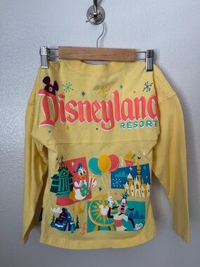 Disneyland yellow spirit jersey kids XS 4